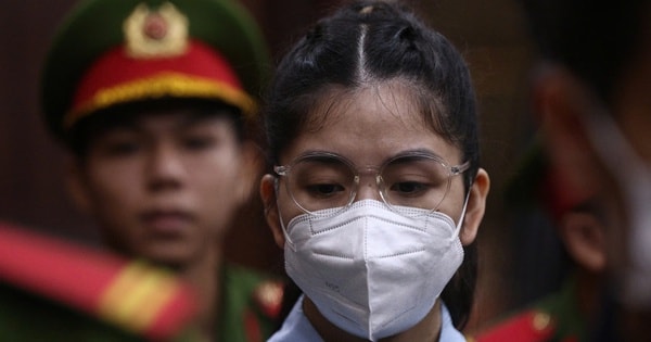 Bị cáo Hằng Du Mục xin giảm nhẹ vì 'còn sữa nuôi con và vẫn vắt sữa hàng ngày'