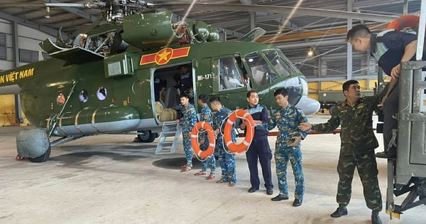 Trực thăng bay vào tâm lũ, ‘chi viện’ phao cứu sinh cho Gia Lai và Đắk Lắk