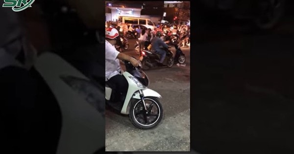 Điều tra clip 2 đôi nam nữ ẩu đả gây náo loạn giữa đường, nhân chứng hé lộ diễn biến sốc