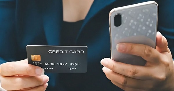 Cô gái ở Hà Nội bị lừa gần 500 triệu đồng khi sập bẫy tuyển dụng nhân viên ngân hàng online