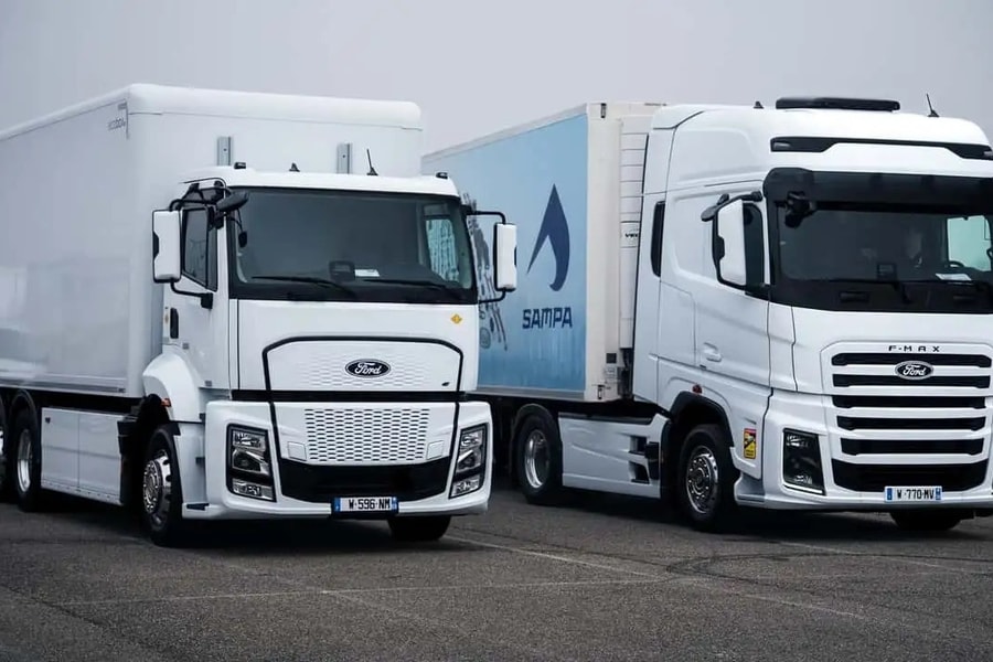 Xe tải điện đầu tiên của Ford có phạm vi hoạt động lên tới 300 km
