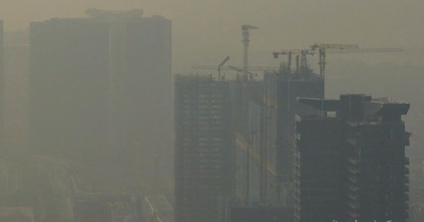 Vì sao bụi mịn ở Hà Nội tăng cao, có thời điểm là thành phố ô nhiễm nhất thế giới?