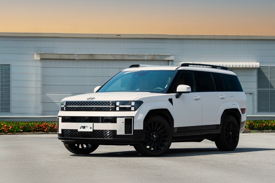 Những điểm 'đáng đồng tiền bát gạo' trên Hyundai Santa Fe 2025