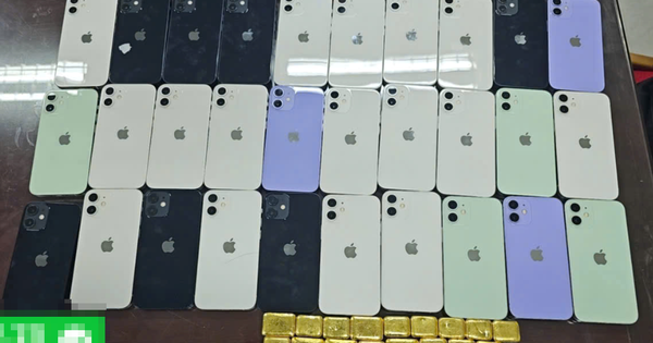 Hai phụ nữ giấu 24 lượng vàng cùng 32 iPhone mua ở Hàn Quốc về Việt Nam để bán