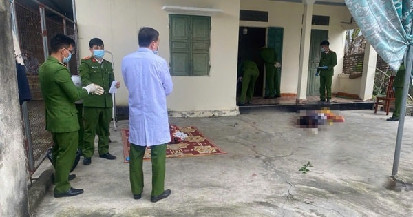 Không chấp nhận ly hôn, chồng chém chết vợ và cháu trai rồi nhảy lầu tự tử