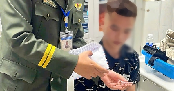 Từ điểm bất thường của hành khách khi làm thủ tục sân bay, lực lượng chức năng phát hiện tàng trữ ma túy