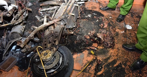 Cháy nhà do chập điện, 4 người may mắn thoát nạn