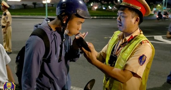 Cục CSGT làm rõ thông tin 'kiểm tra giấy khám sức khoẻ của lái xe'