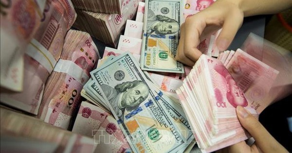 Tỷ giá hôm nay 8/1: Đồng USD tăng giá, NDT đảo chiều giảm