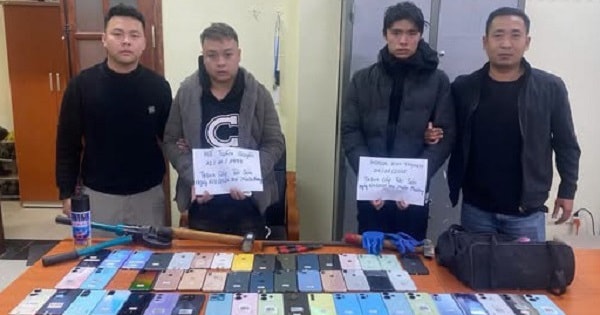 Sau 48 giờ, bắt 2 ‘đạo chích’ trộm 51 chiếc điện thoại di động