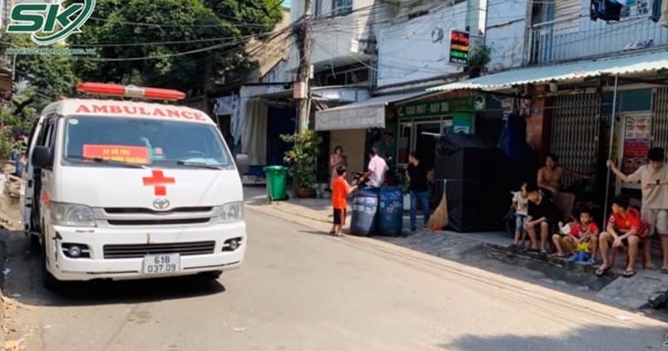 Danh tính thi thể thanh niên trước cửa phòng trọ bạn gái, nhân chứng hé lộ tình tiết sốc