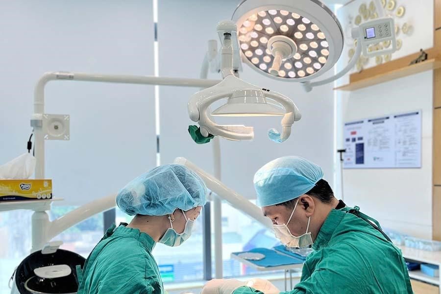 Tìm hiểu trồng răng Implant tại phòng khám răng hàm mặt Nha khoa Quốc tế BIK