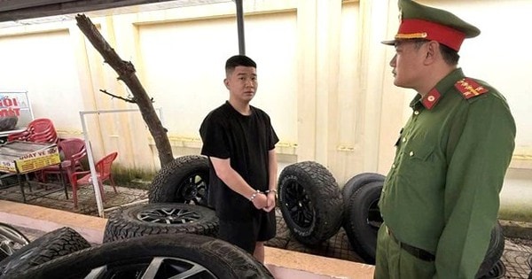 Công an tìm chủ xe bị mất trộm bánh ô tô