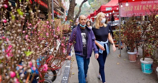 Miền Bắc mưa nhỏ rải rác do không khí lạnh tăng cường yếu, trưa chiều hửng nắng