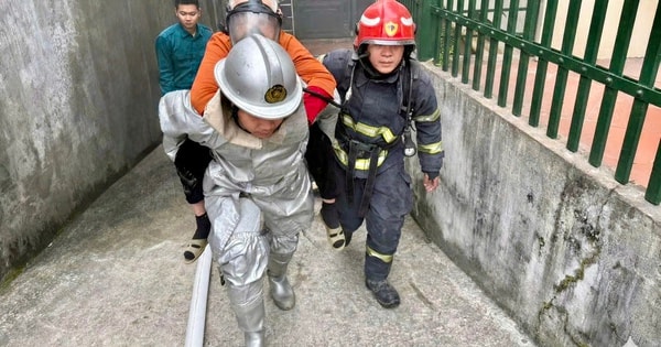 Cứu thành công 2 bà cháu trong vụ cháy tại Tây Hồ, Hà Nội