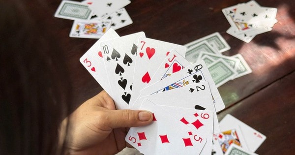 Chơi bài vui dịp Tết: Đâu là ranh giới và vi phạm pháp luật