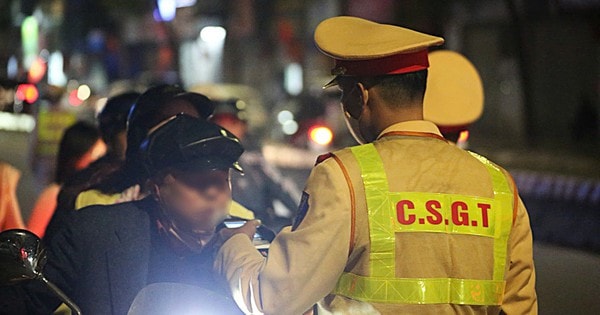 Hơn 2.100 tài xế vi phạm nồng độ cồn trong ngày đầu đi làm sau Tết