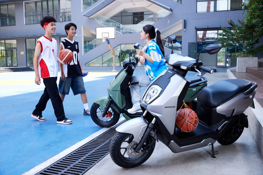 Sau lì xì 5 triệu đồng, Honda ICON e: giảm giá mạnh đầu năm 2026