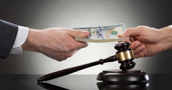 Lý do hoãn phiên tòa xét xử dàn cựu lãnh đạo phường 'bảo kê' công trình sai phạm?