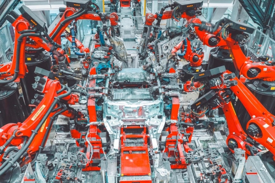 Nguy cơ thiếu chip nhớ phủ bóng ngành xe điện Trung Quốc