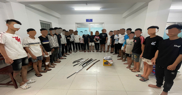 Hơn 20 thanh thiếu niên mang hung khí hỗn chiến sau mâu thuẫn trên mạng