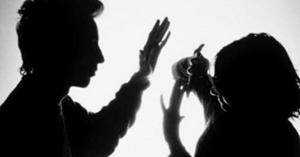 Cán bộ xã đánh vợ tổn hại 95% sức khỏe bị khởi tố, bắt tạm giam