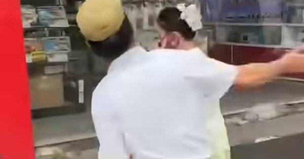 Công an vào cuộc vụ tài xế taxi dùng gạch tấn công hành khách