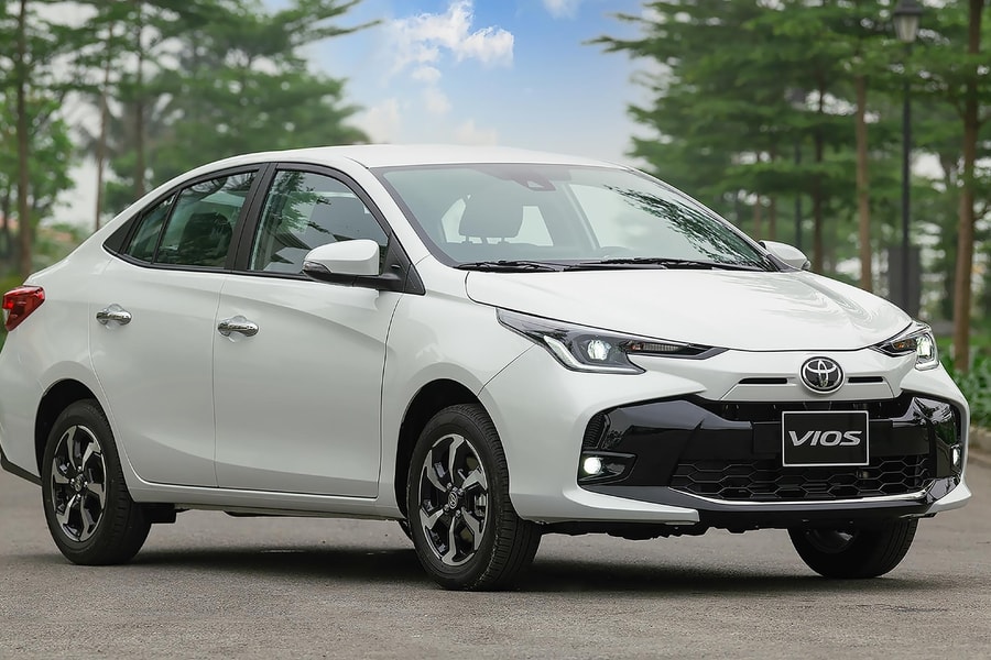 Sedan hạng B thống trị nhóm xe gầm thấp quý I/2026