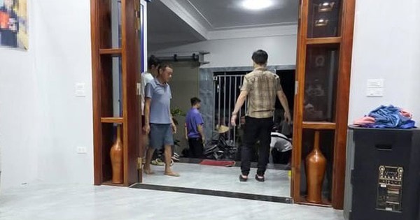 Đâm vợ cũ tử vong rồi bỏ trốn