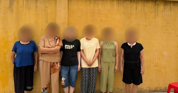 'Nhà cái' bị bắt, lộ nhóm phụ nữ mê chơi đề