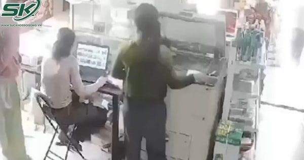 Clip gã đàn ông 'trần như nhộng' xông vào tiệm tạp hóa, đánh dã man 1 cô giáo