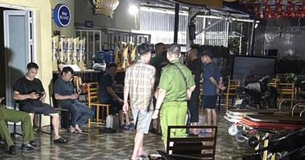 Nghi bị điện giật, hai nhân viên nhà hàng tử vong trong bếp
