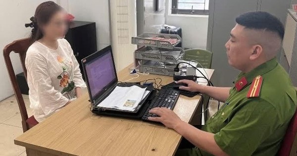 Công an lập hồ sơ xử lý người phụ nữ liên tục chửi, tát tài xế ô tô giữa đường