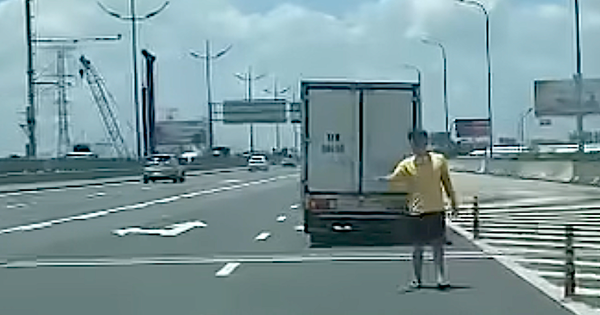 Tại sao dừng xe trên cao tốc vì sự cố nhưng tài xế vẫn bị phạt nặng, trừ điểm GPLX?