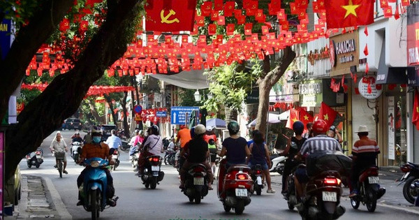 Hà Nội xem xét cho phép một số tuyến phố hoạt động xuyên đêm