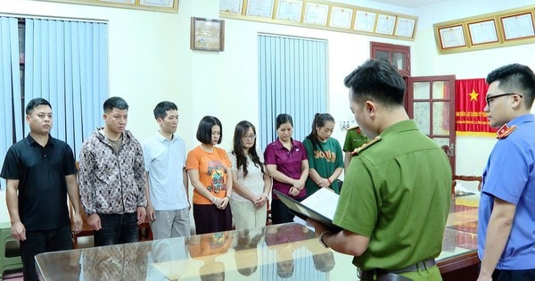 Khởi tố 7 nhân viên di tích Tam Thanh tham ô tài sản