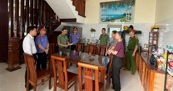 Bắt tạm giam hiệu trưởng nghi nhận hối lộ