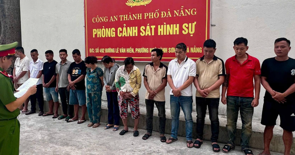 Nhận kèo cá độ bóng đá qua Zalo, Messenger, đường dây giao dịch 20 tỷ đồng bị triệt phá