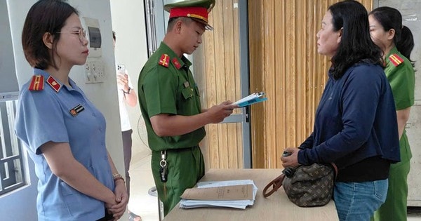 Bắt Hồ Thị Ánh nhận tiền đặt cọc hàng trăm triệu nhưng không có đất bán cho khách hàng