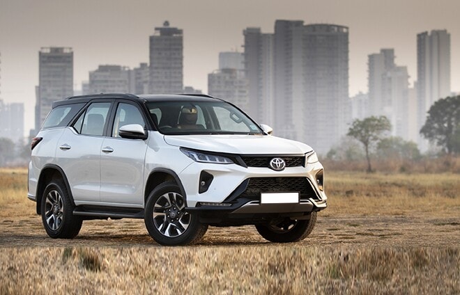 Toyota Fortuner 2026: Chi tiết giá niêm yết và lăn bánh tháng 6/2026