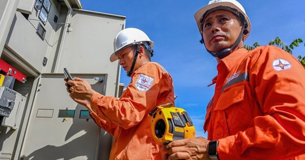 Công suất điện lập đỉnh mới, tiết kiệm điện trở thành yêu cầu cấp bách