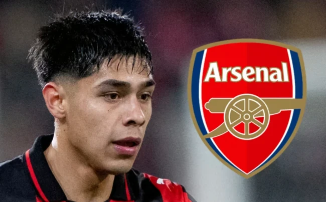 Arsenal dẫn đầu cuộc đua giành chữ ký Alexis Sanchez mới Dario Osorio