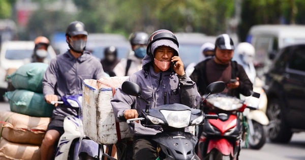 Hôm nay Hà Nội nắng nóng đỉnh điểm trên 40 độ