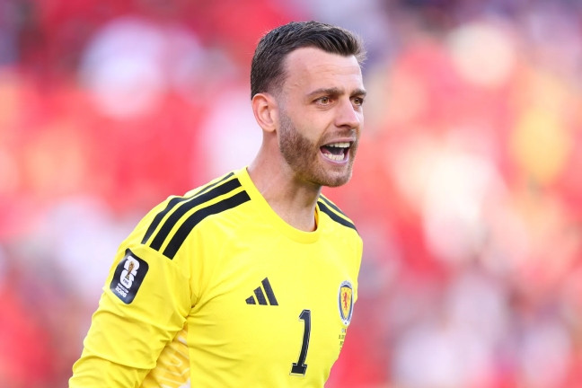 Manchester United nhắm Angus Gunn: Giải pháp kinh nghiệm cho cuộc cách mạng khung gỗ