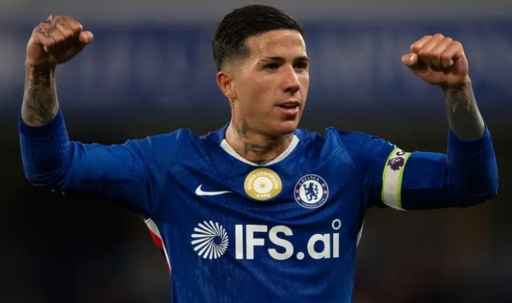 Real Madrid đàm phán mua Enzo Fernandez, Man City chi 172 triệu USD cho Elliot Anderson