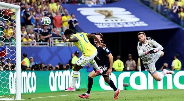 Brazil nhảy múa tại Miami: Vinicius rực sáng, Scotland bất lực nhìn Selecao chiếm ngôi đầu
