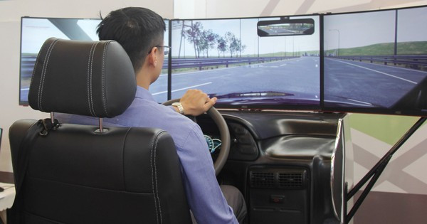 Thi bằng lái xe ô tô: Bỏ phần sát hạch lái xe mô phỏng từ 1/7