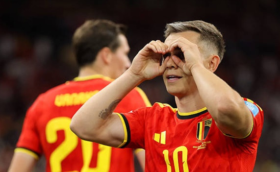 Leandro Trossard rực sáng đưa tuyển Bỉ vào vòng knock-out World Cup 2026