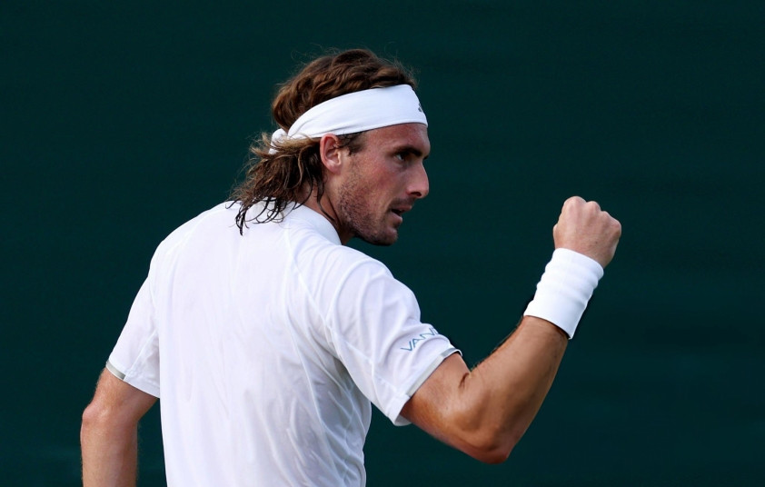 Stefanos Tsitsipas thắng áp đảo Hugo Gaston 3-0 tại vòng 1 Wimbledon 2026