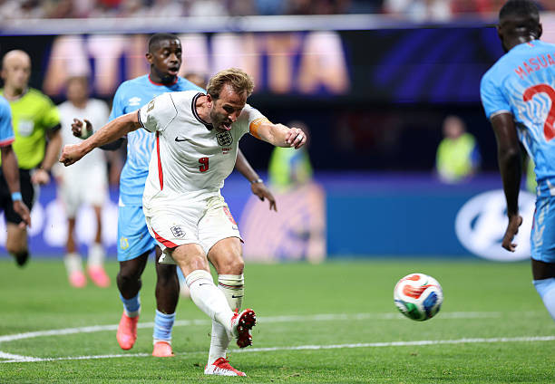 Harry Kane lập cú đúp giúp ĐT Anh lội ngược dòng nhọc nhằn trước CHDC Congo